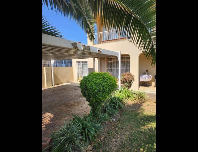 4 BEDROOM HOUSE FOR SALE IN KENSINGTON